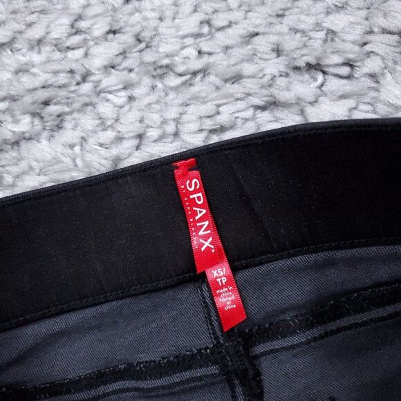 Spanx Vintage Distressed Ankle Skinny Jeans Black Pull On Denim Legging Size XS - Picture 5 of 12